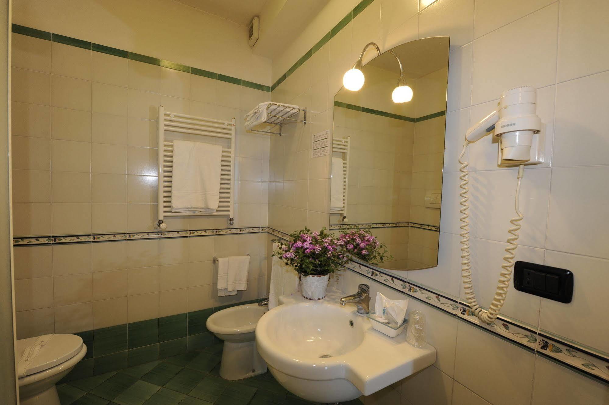 Hotel Sextum Бьентина Экстерьер фото